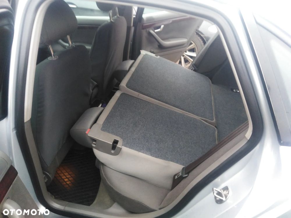 Audi A4 Limousine 2 - 11