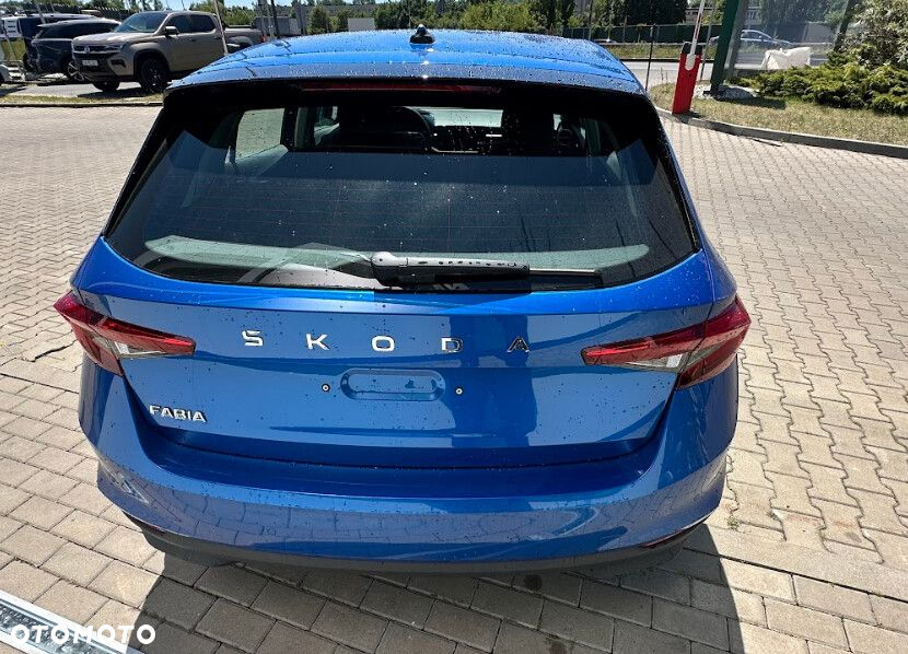 Skoda Fabia - 4