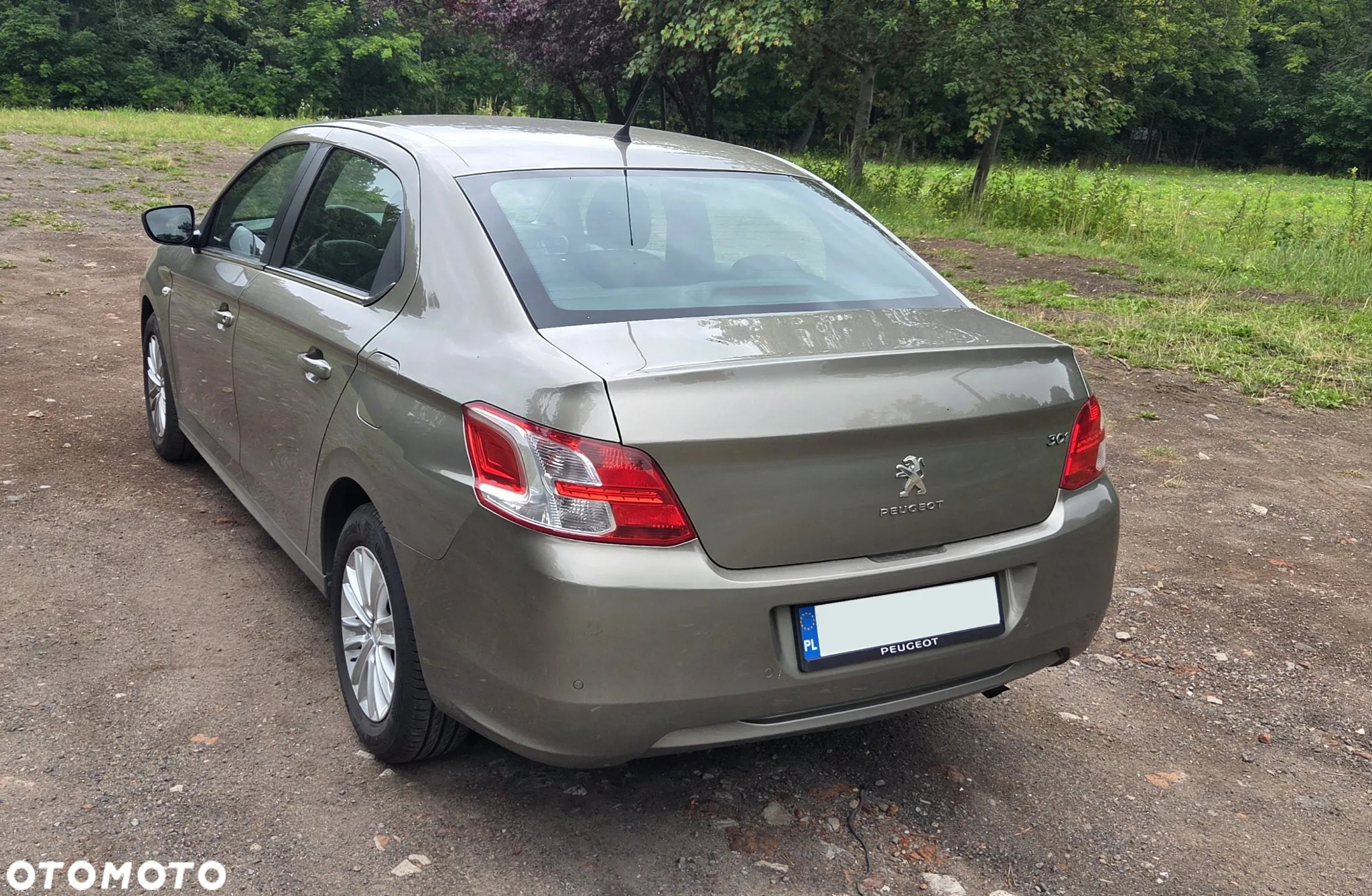 Peugeot 301 1.2 VTi/Pure Tech Allure - 6