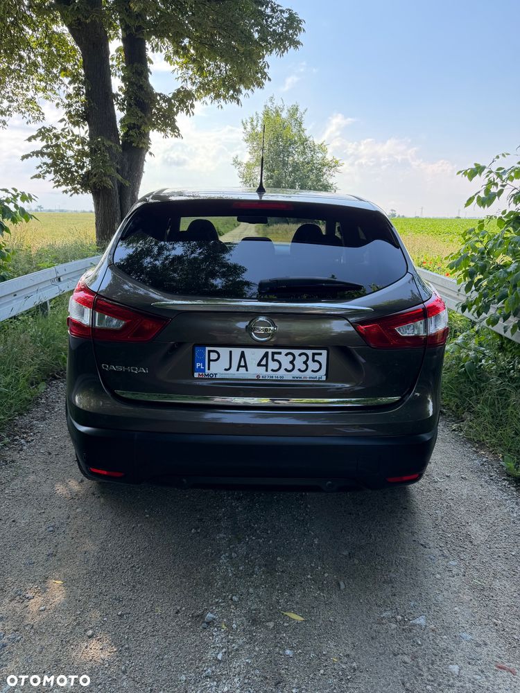 Nissan Qashqai 1.6 dCi DPF acenta - 4