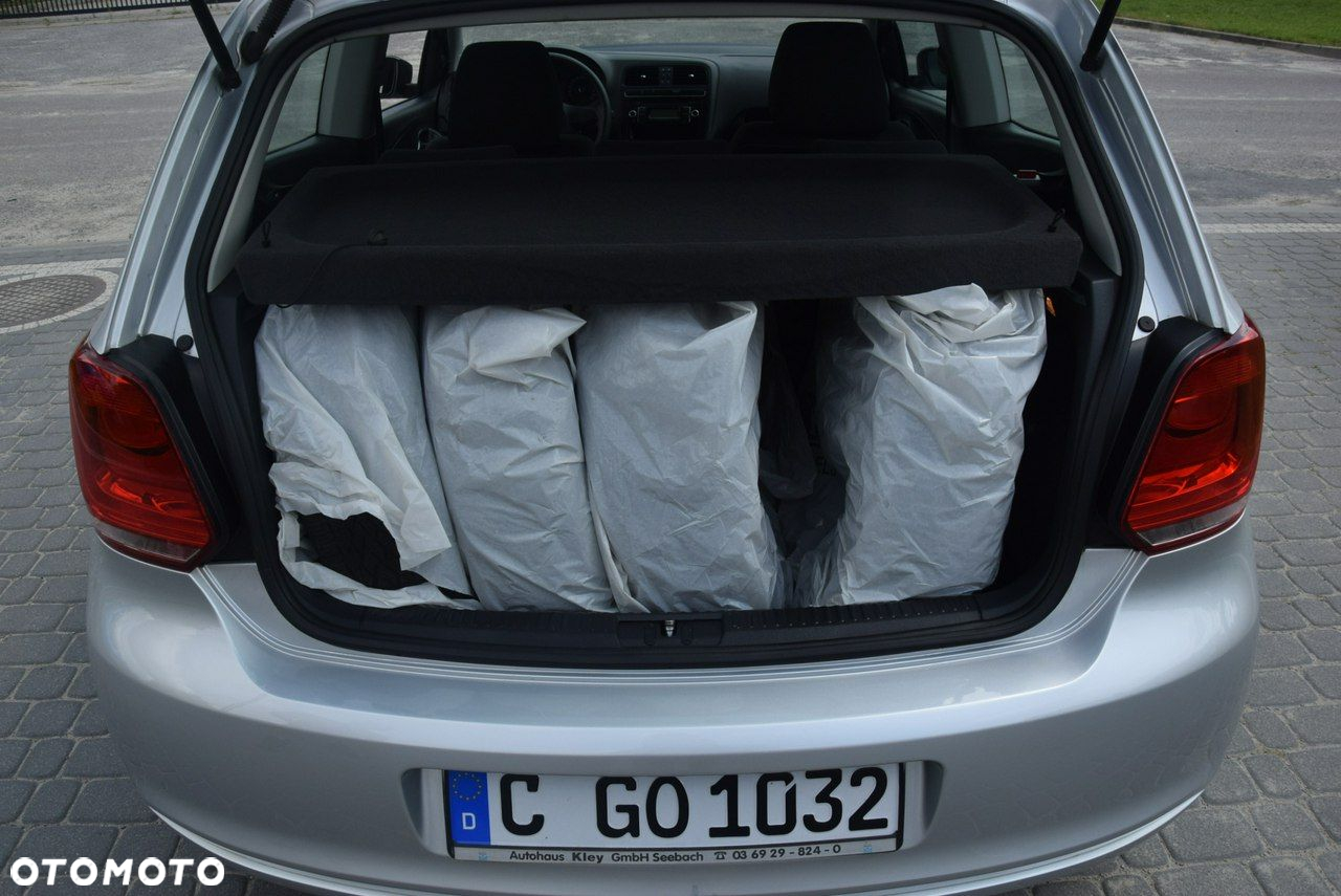 Volkswagen Polo 1.2 12V Comfortline - 18