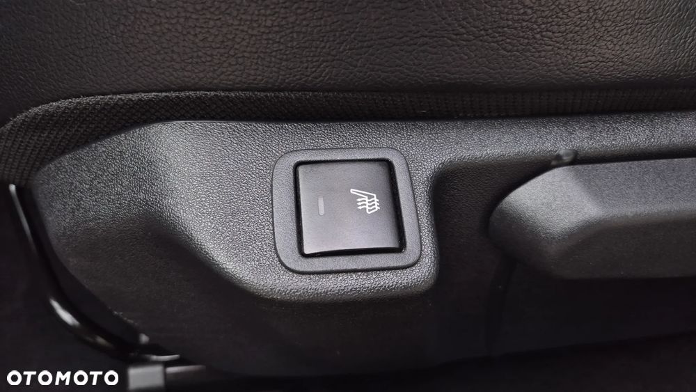 Toyota Aygo x-clusiv - 14