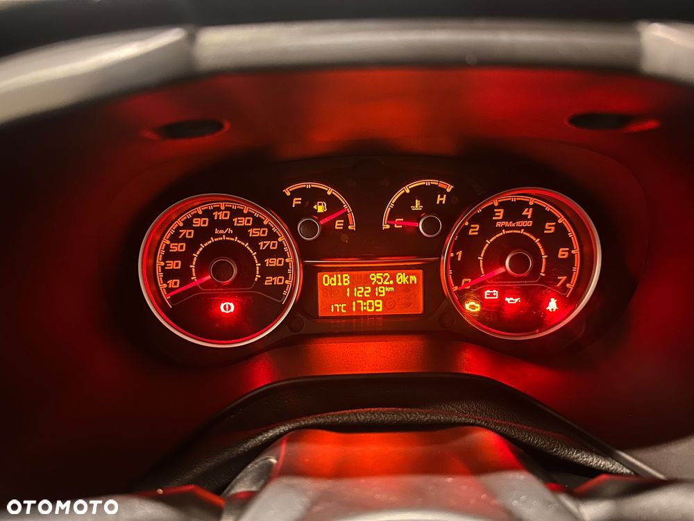 Fiat Doblo 1.4 16V Active - 11