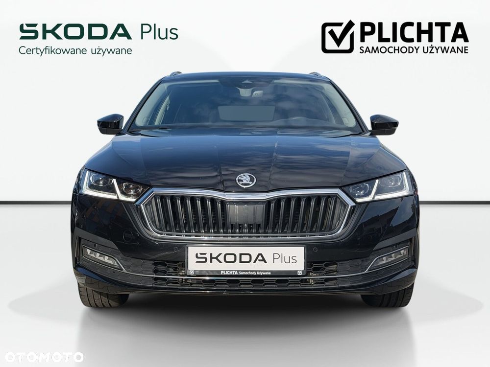 Skoda Octavia 2023 photo 2