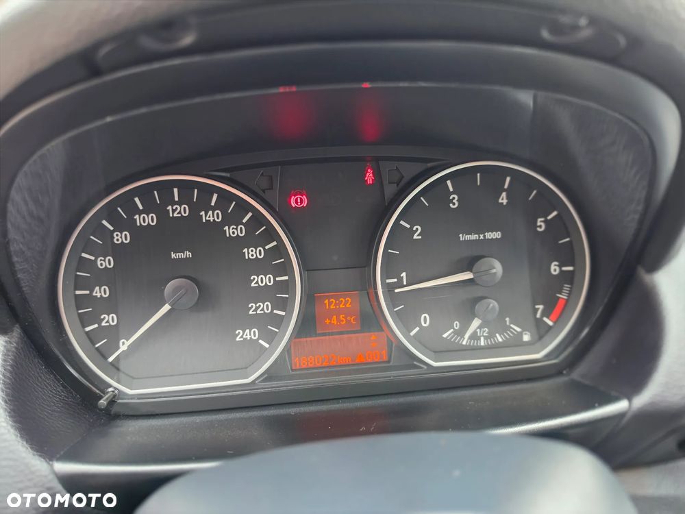 BMW Seria 1 116i Edition Sport - 4