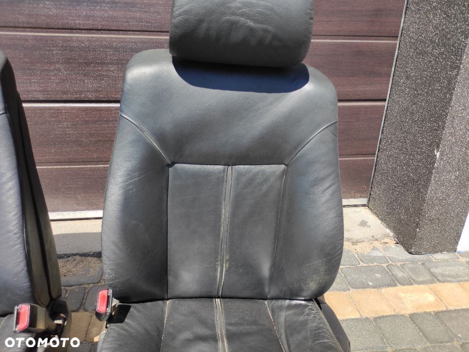 BMW E39 Kombi Tapicerka Skóra Fotele Boczki Kanapa Grzane Europa - 3