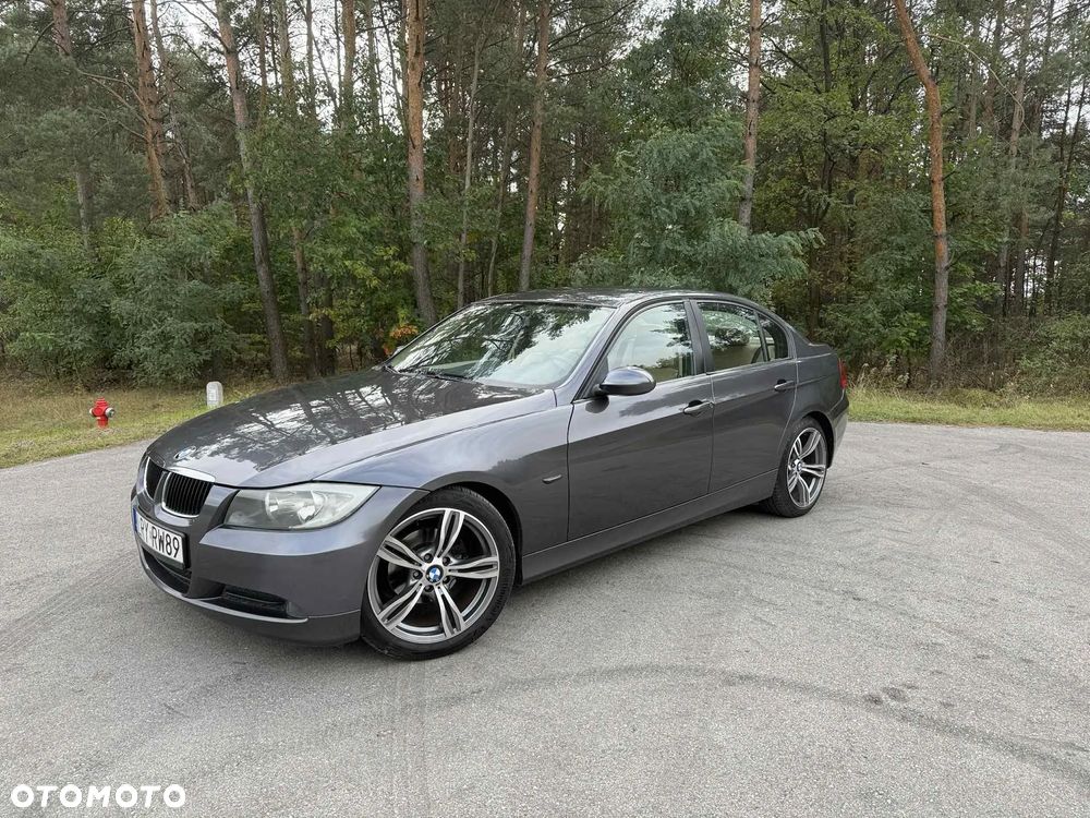 BMW Seria 3 318i - 2
