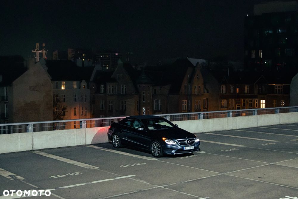 Mercedes-Benz Klasa E 350 4Matic 7G-TRONIC - 28