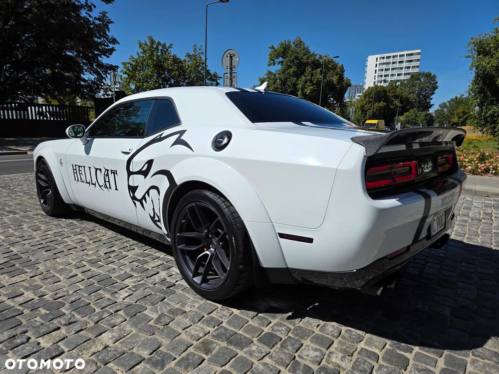 Dodge Challenger 6.2 Hellcat Widebody - 23