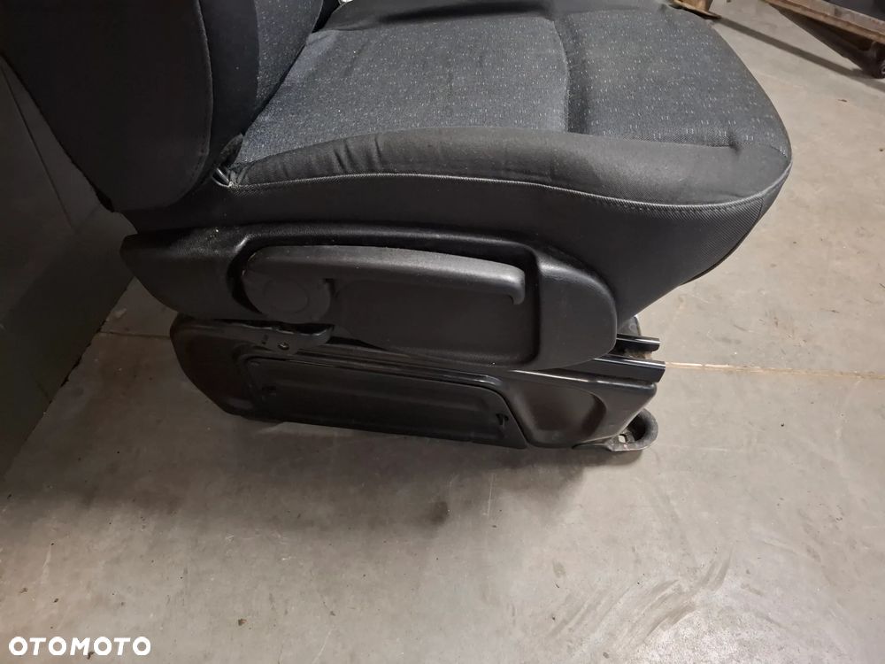 Fotel pasażera Renault Master III Movano Rok 2019 - 6