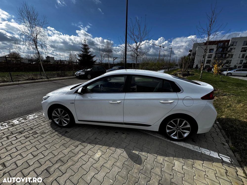 Hyundai IONIQ 1.6 GDI Premium - 20
