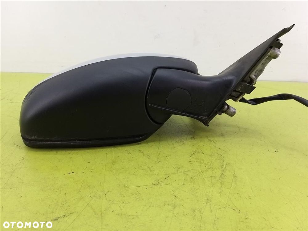 Lusterko prawe elektryczne Skoda Fabia  II 2007-2014  LAK:LA7W 5PIN - 4