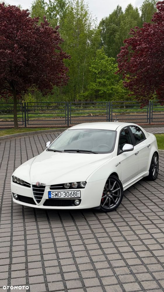 Alfa Romeo 159 1.9 JTDM 16V DPF ti - 11