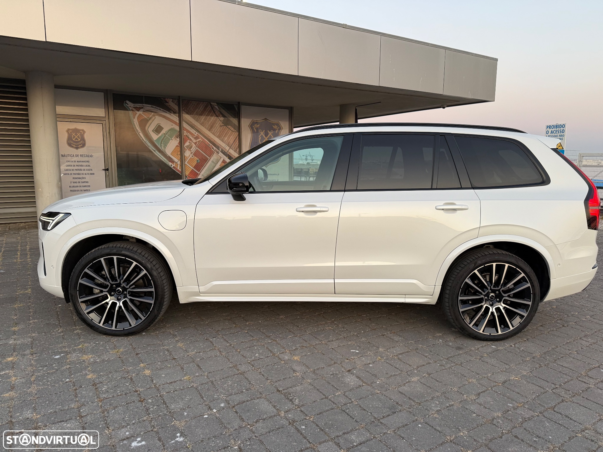 Volvo XC 90 2.0 T8 PHEV Ultra Dark AWD - 4