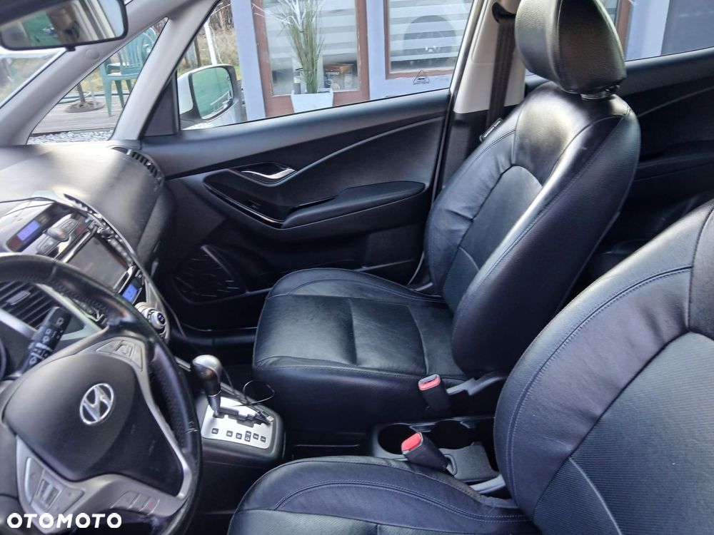 Hyundai ix20 1.6 Automatik Fifa World Cup Edition - 14