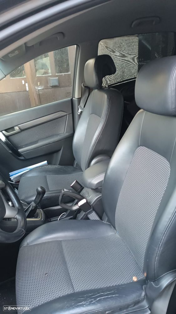 Chevrolet Captiva 2.0 VCDi Seven 7L - 9