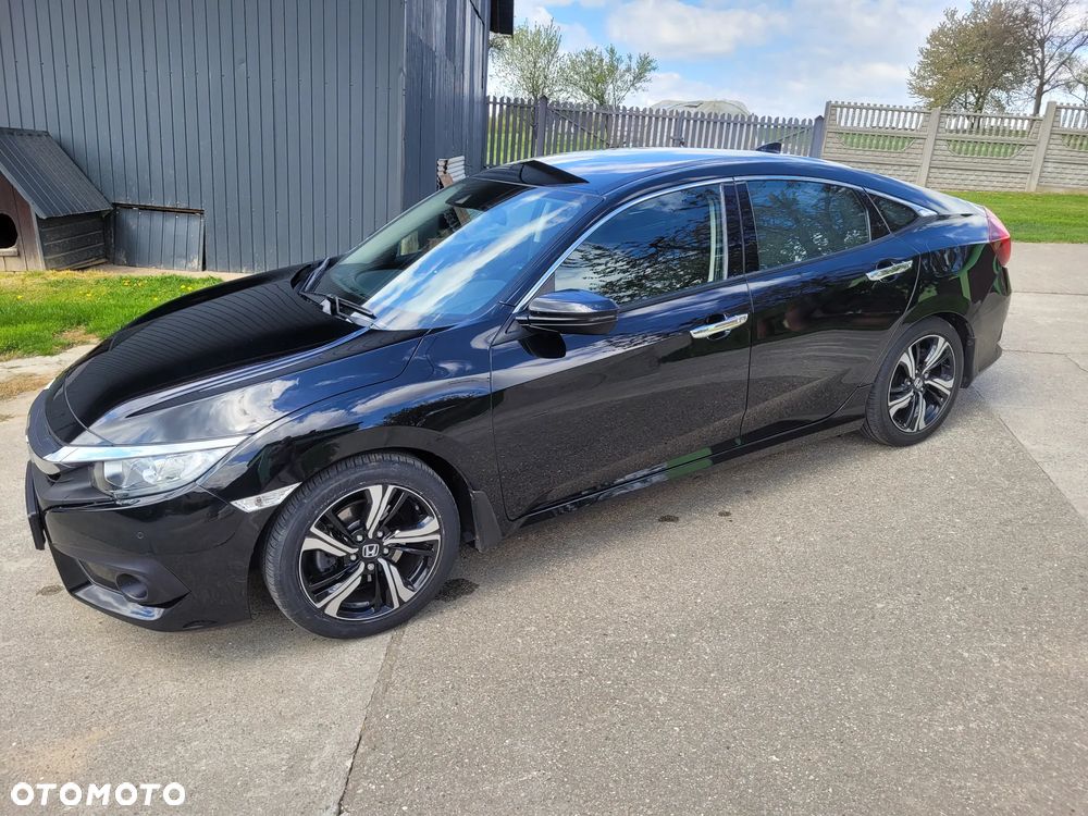 Honda Civic 1.5 T Elegance - 3