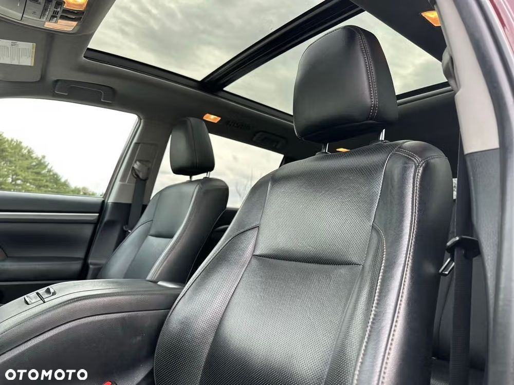 Toyota Highlander 3.5 V6 - 8