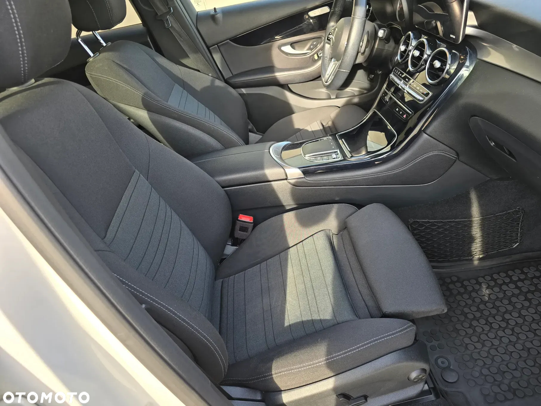 Mercedes-Benz GLC 200 d 4-Matic - 31