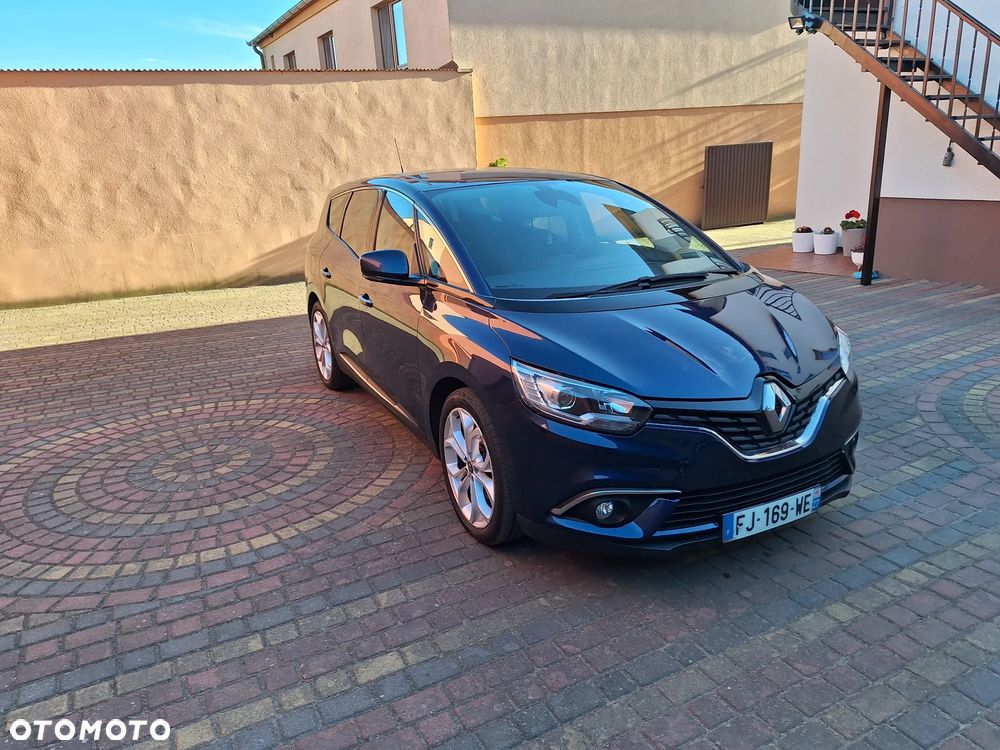 Renault Grand Scenic - 13