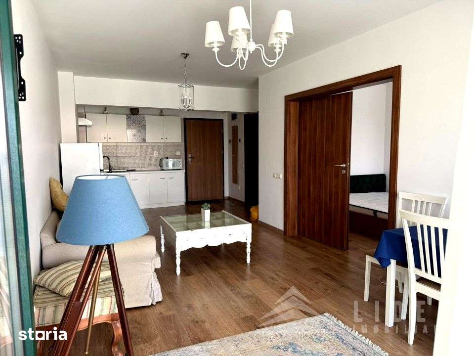 Apartament de inchiriat, living cu bucatarie, dormitor, Ansamblul Viv — fotografia 1