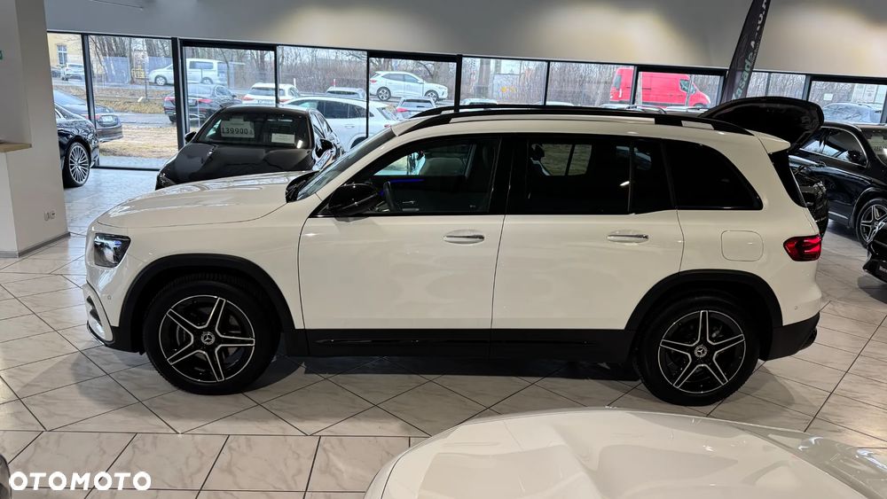 Mercedes-Benz GLB 200 AMG Line 7G-DCT - 3