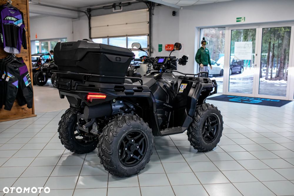 Polaris Sportsman - 6