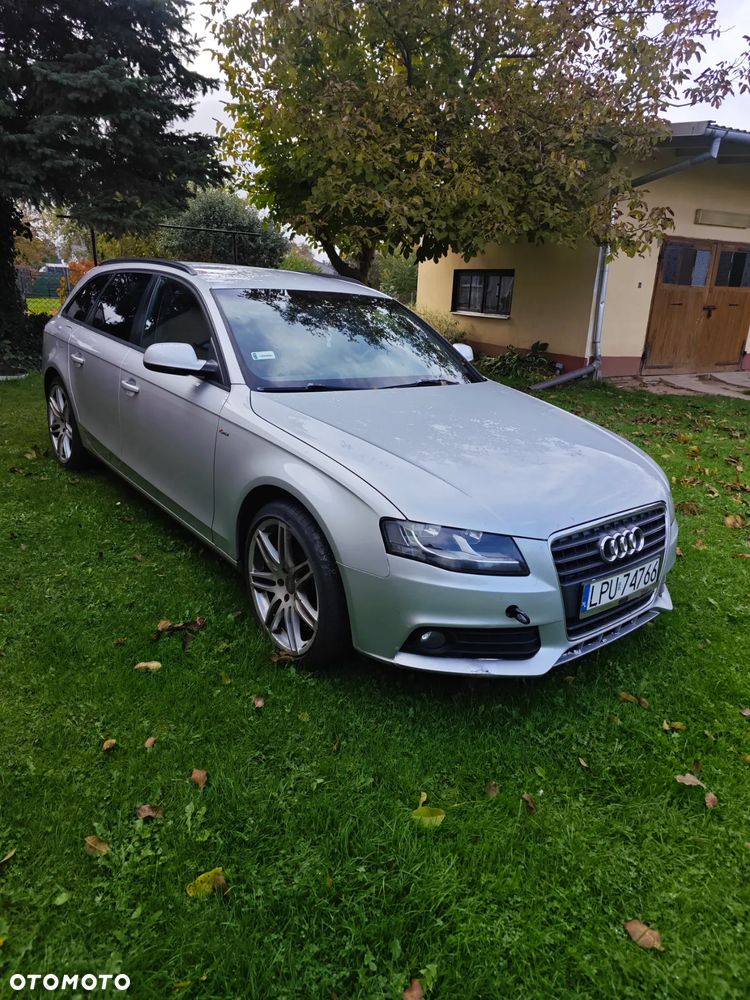 Audi A4 - 1