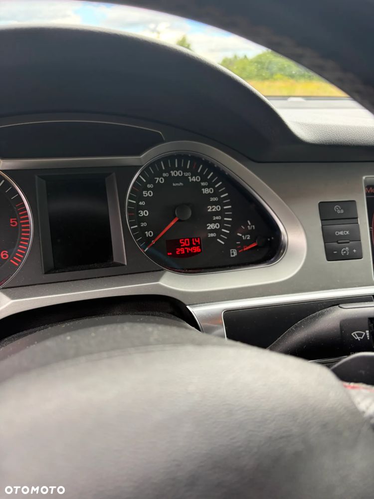 Audi A6 Avant - 15