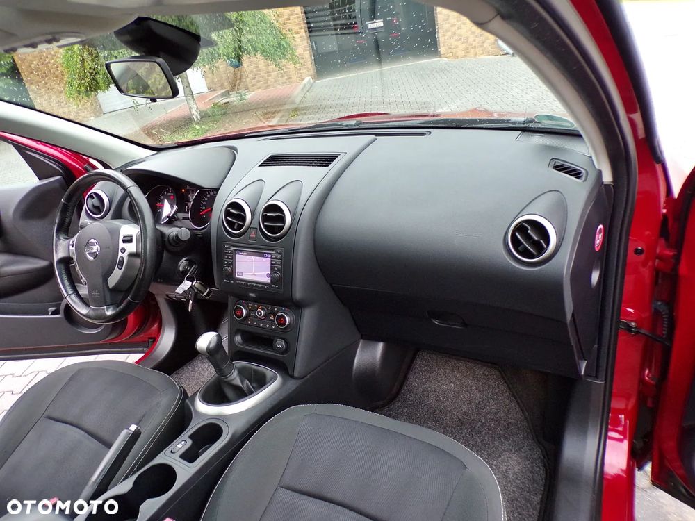 Nissan Qashqai 1.6 360 - 16
