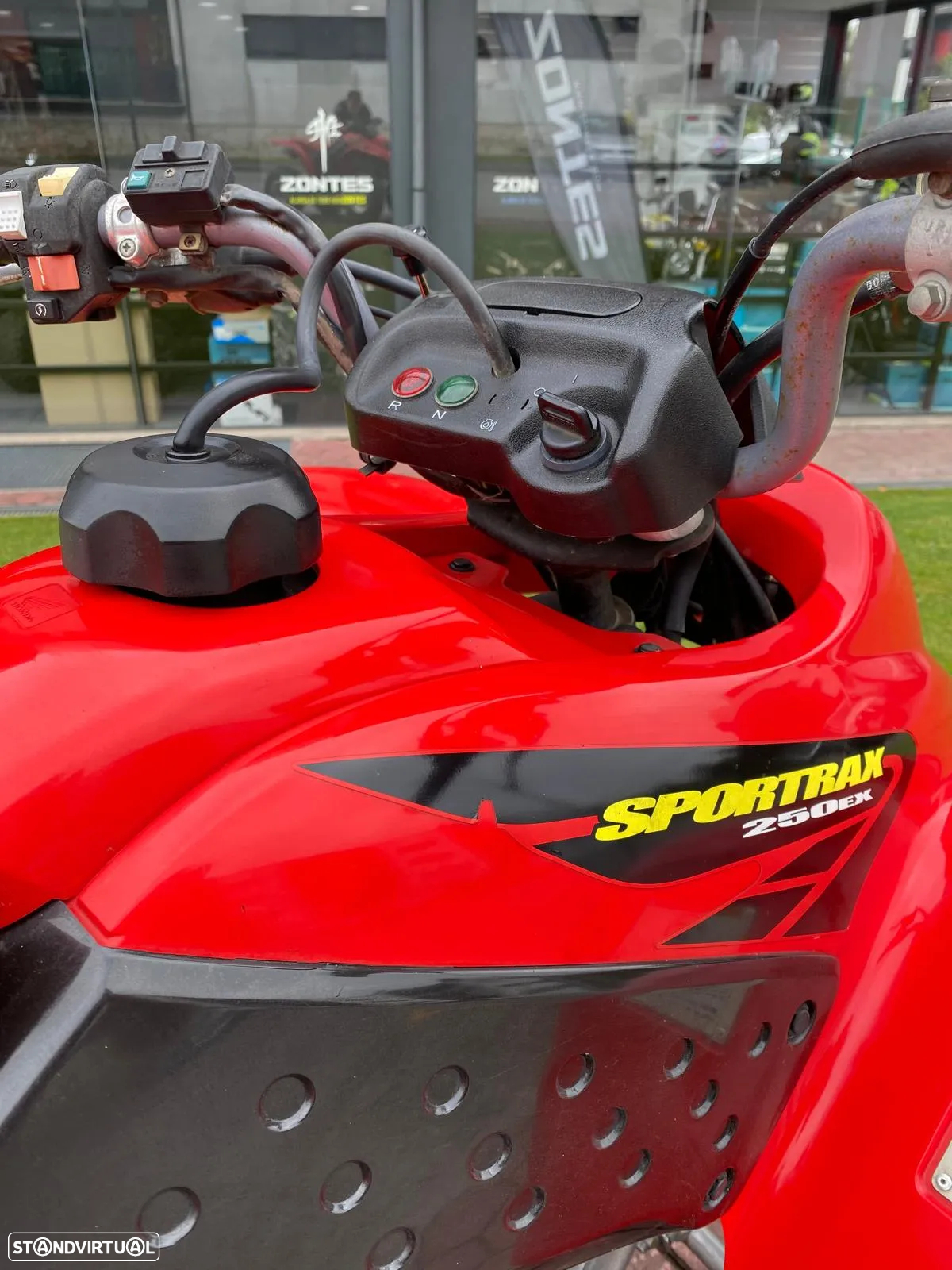 Honda TRX 250 COMO NOVA - 5
