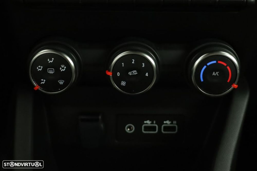 Renault Clio 1.0 TCe Evolution Bi-Fuel - 13