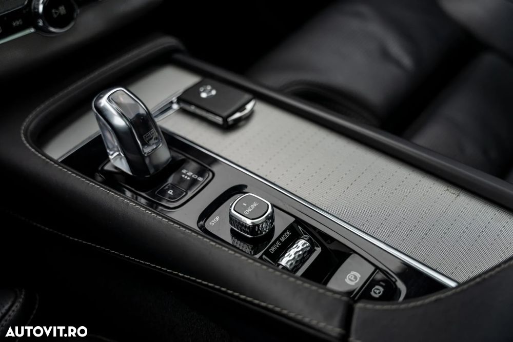 Volvo XC 90 T8 Twin Engine AWD Inscription - 28
