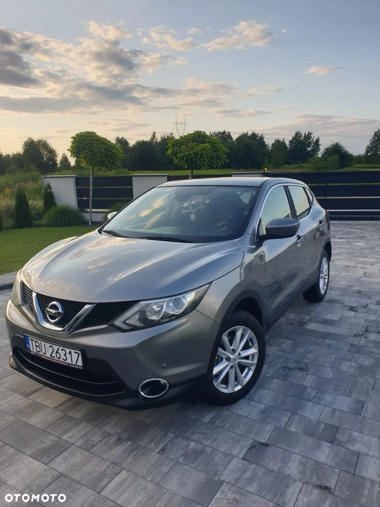 Nissan Qashqai - 1