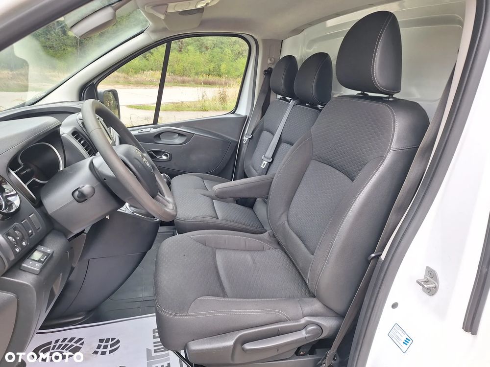 Opel Vivaro  L2H1 1.6 dCi 120 km, 43 000 netto + F-VAT 23% Trafic - 10