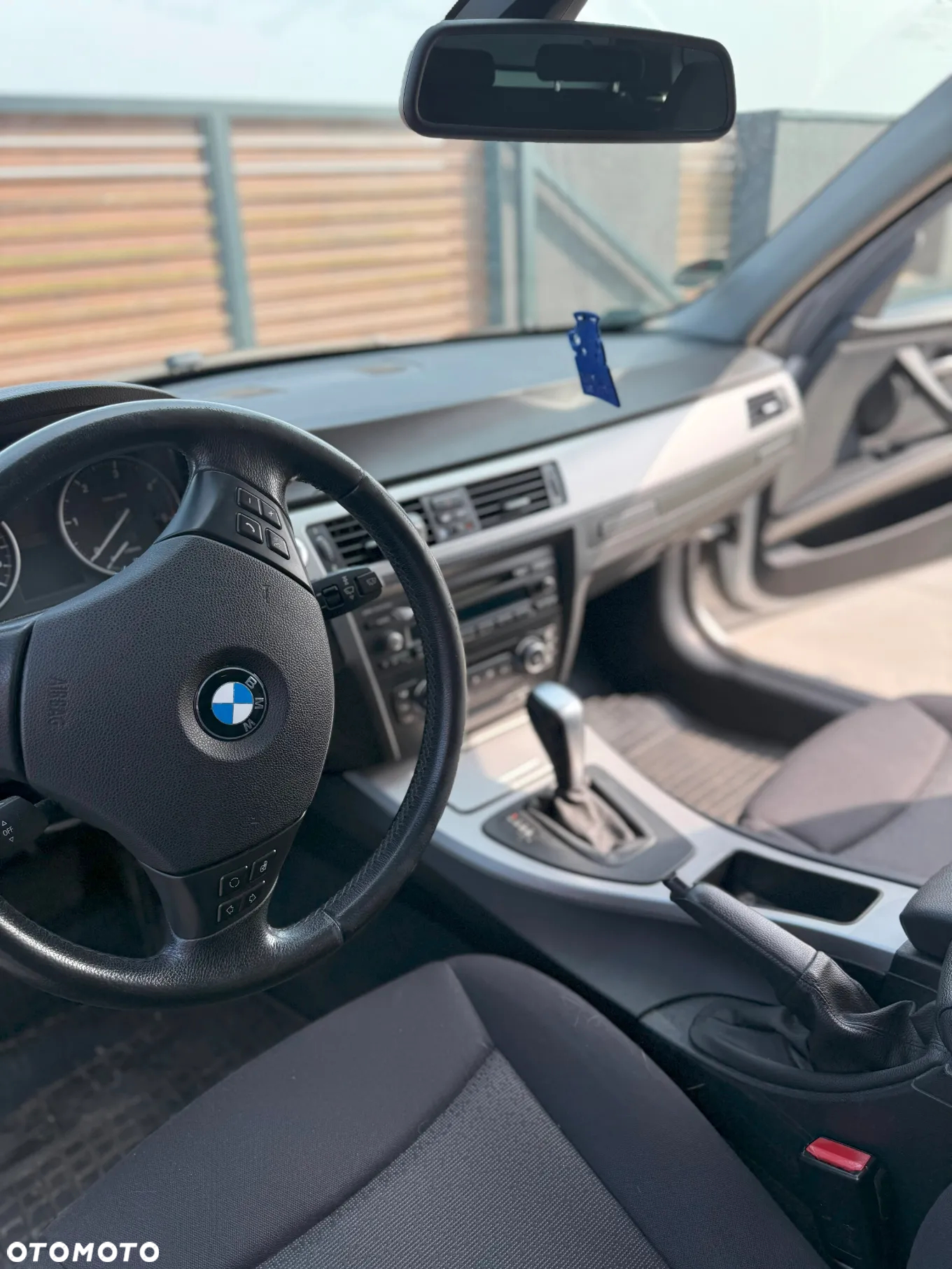 BMW Seria 3 320d DPF Touring - 2