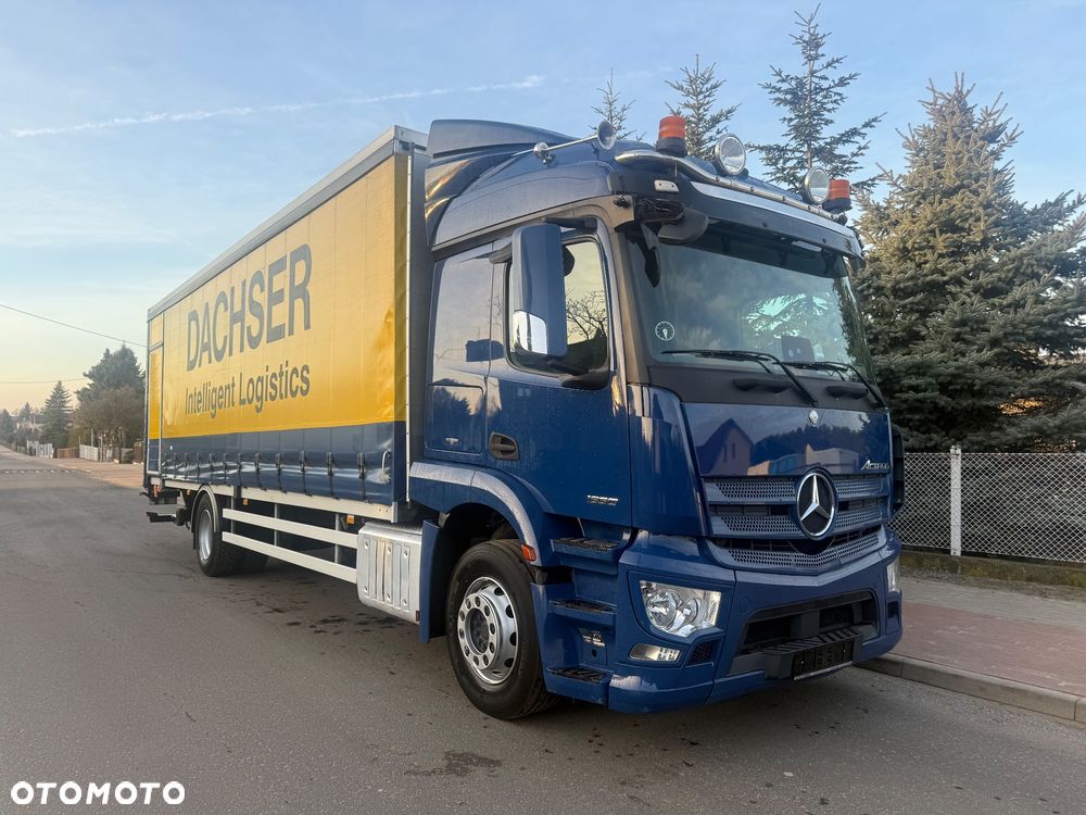 Mercedes-Benz Actros 1830
