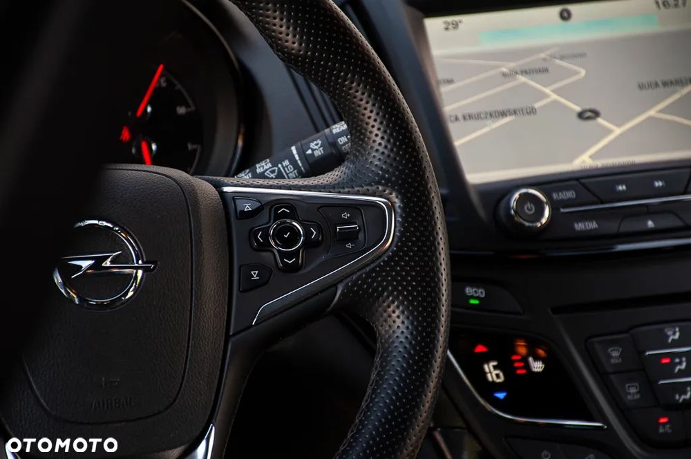 Opel Insignia 2.0 CDTI Executive S&S - 27