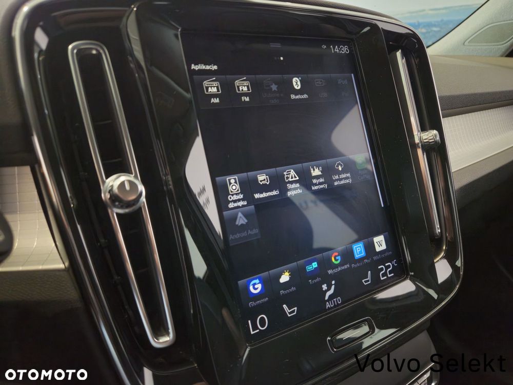 Volvo XC 40 - 18