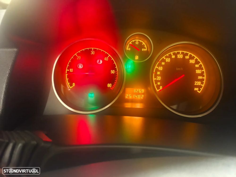 Opel Astra 1.7 CDTI Cosmo M5 - 8