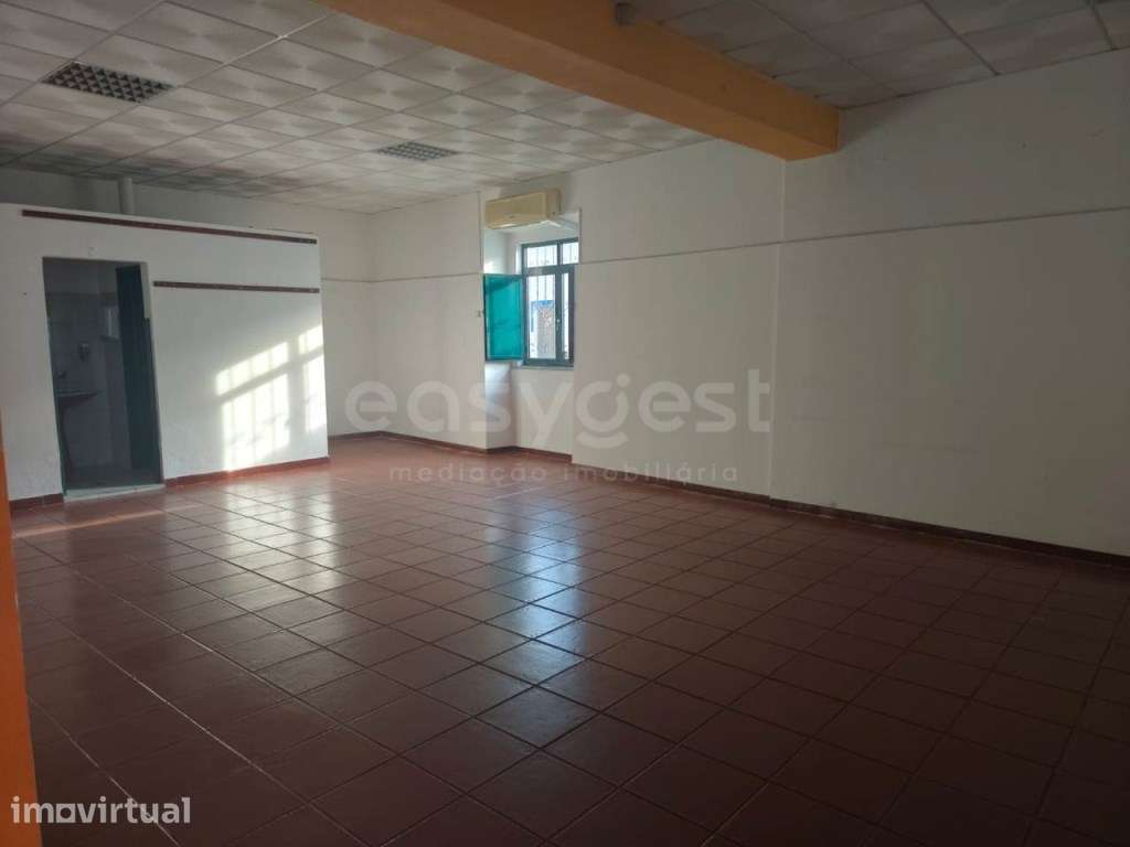 Estabelecimento Comercial em Bom Estado localizado em Montes Velhos - Grande imagem: 3/12