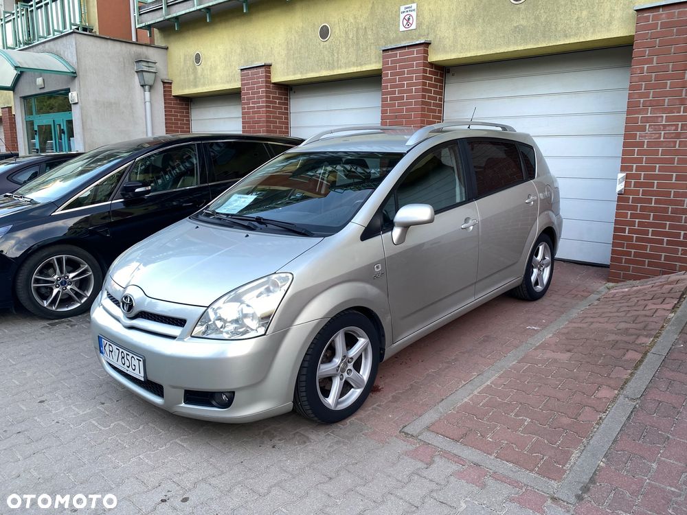 Toyota Corolla Verso 2.2 D-CAT DPF Sol - 7