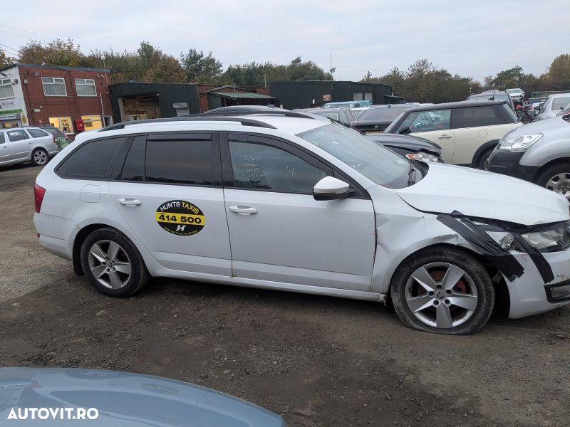 Dezmembrari / Dezmembrez Skoda Octavia 3 Combi (5E5) 2.0 TDI CRMB cutie viteze manual cod culoare LS9R - 3