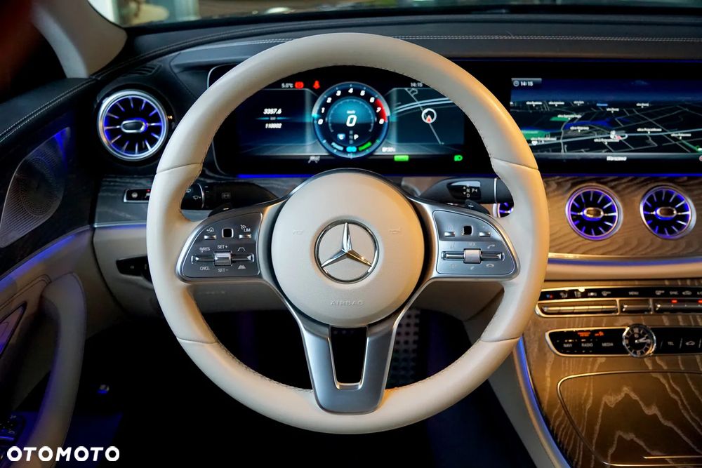 Mercedes-Benz CLS - 31