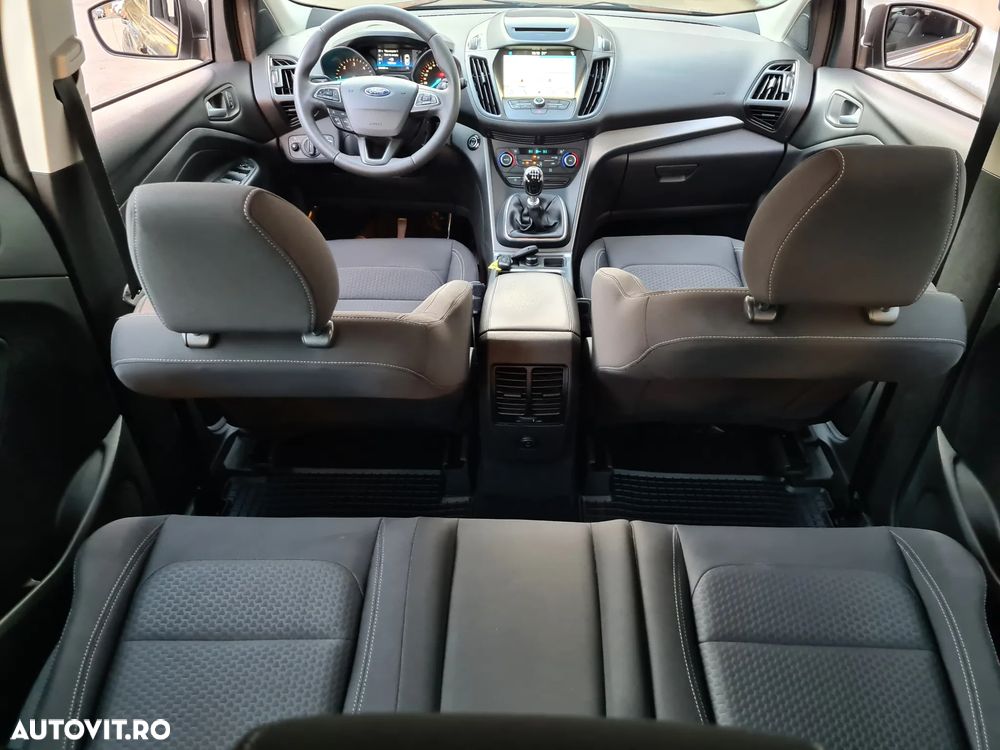 FORD Kuga 2017 — imagine 17