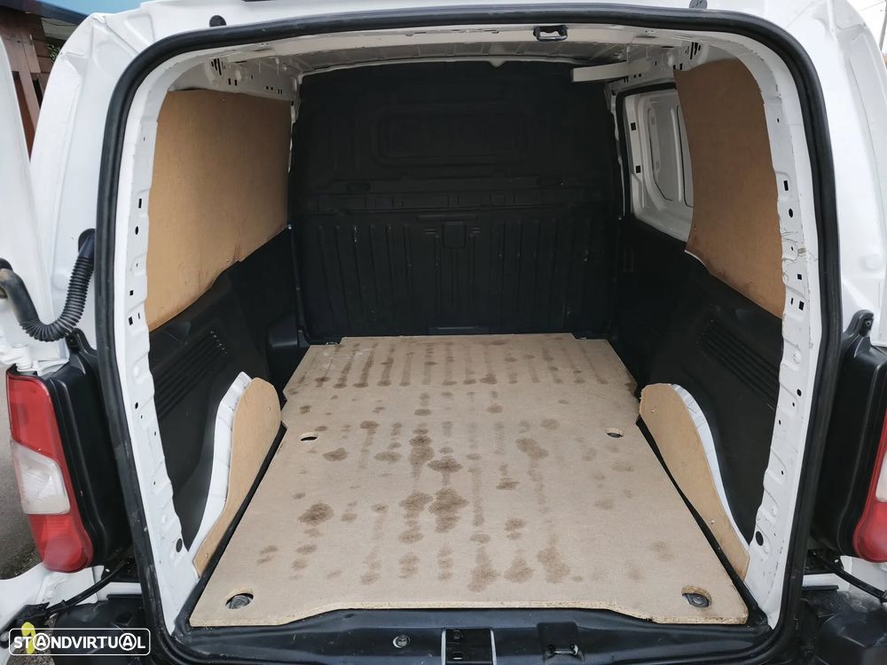 Citroën Berlingo 1.5 BlueHDI 102CV Iva Dedutível - 13