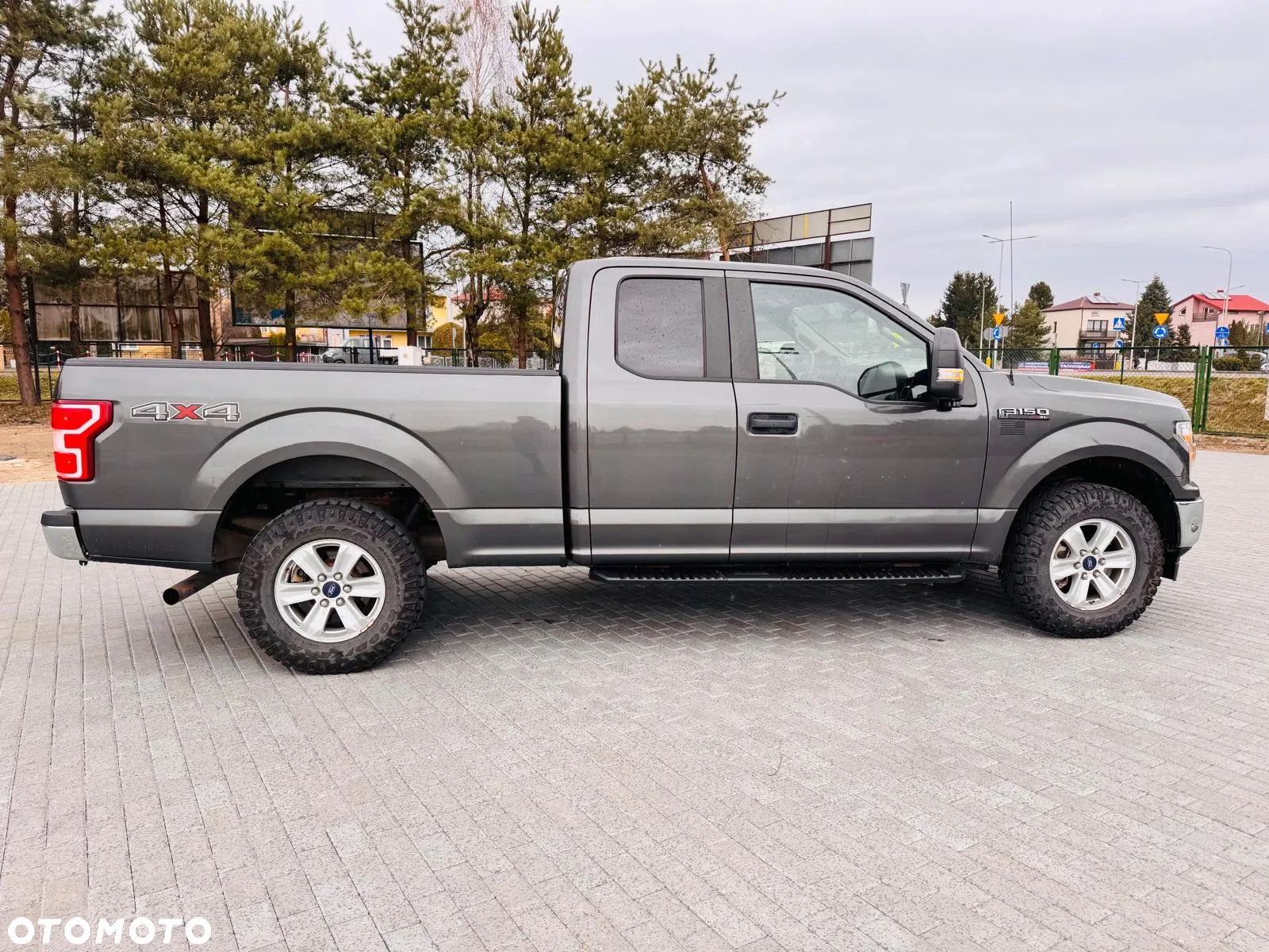 Ford F150 - 8