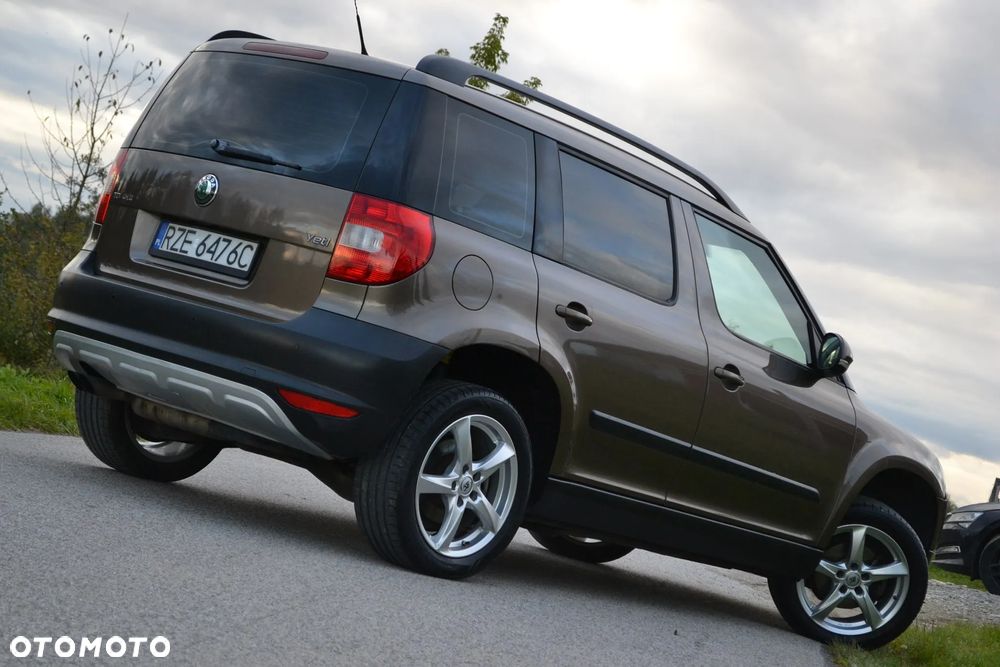 Skoda Yeti 2.0 TDI 4x4 FAMILY - 11
