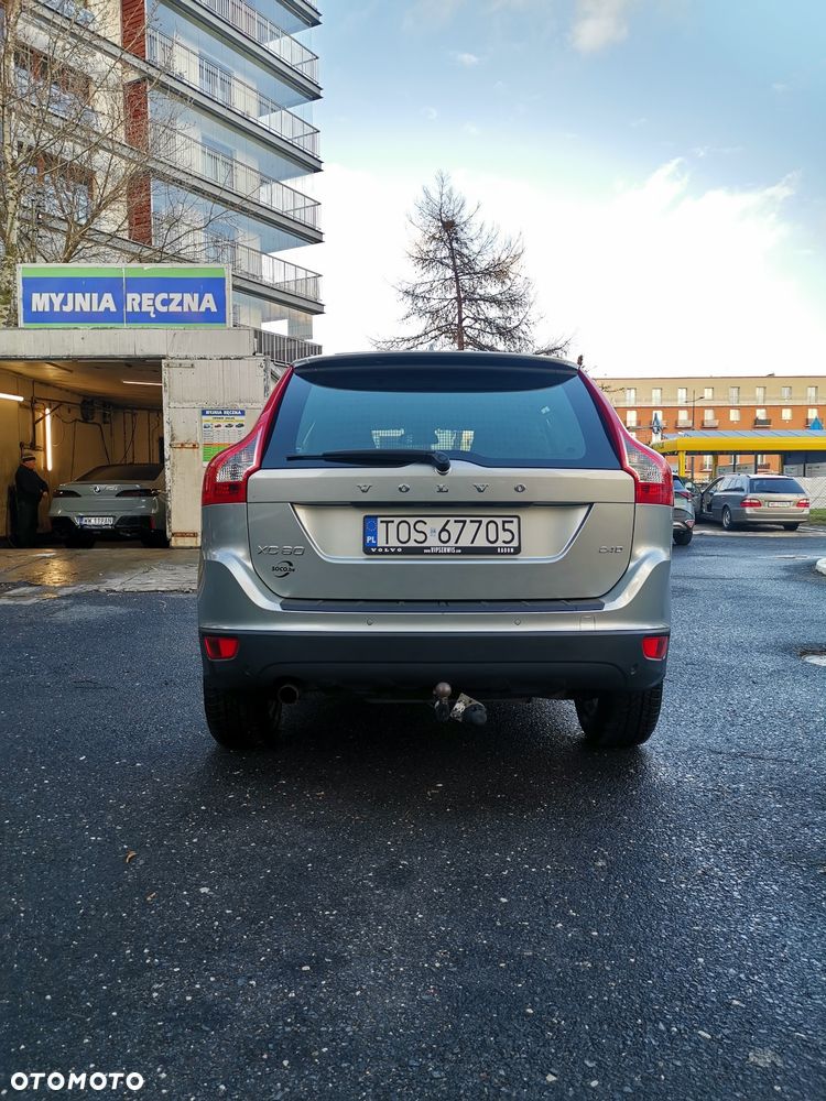 Volvo XC 60 2.4D - 7