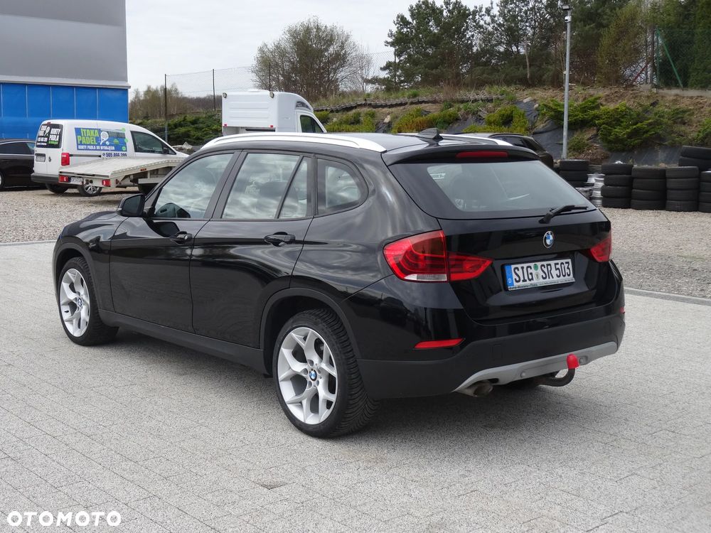 BMW X1 sDrive18d xLine - 9